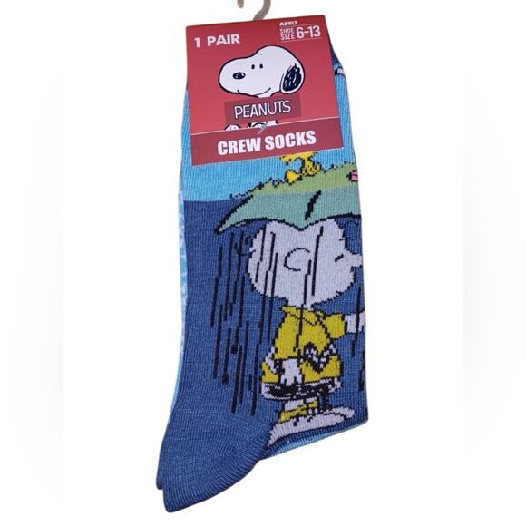 Peanuts Charlie Brown Rainy Day Socks - Picture 1 of 7